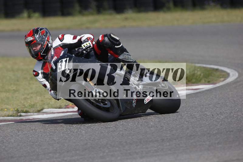 /11 28.04.2026  PROMAX ADR/Gruppe rot/31